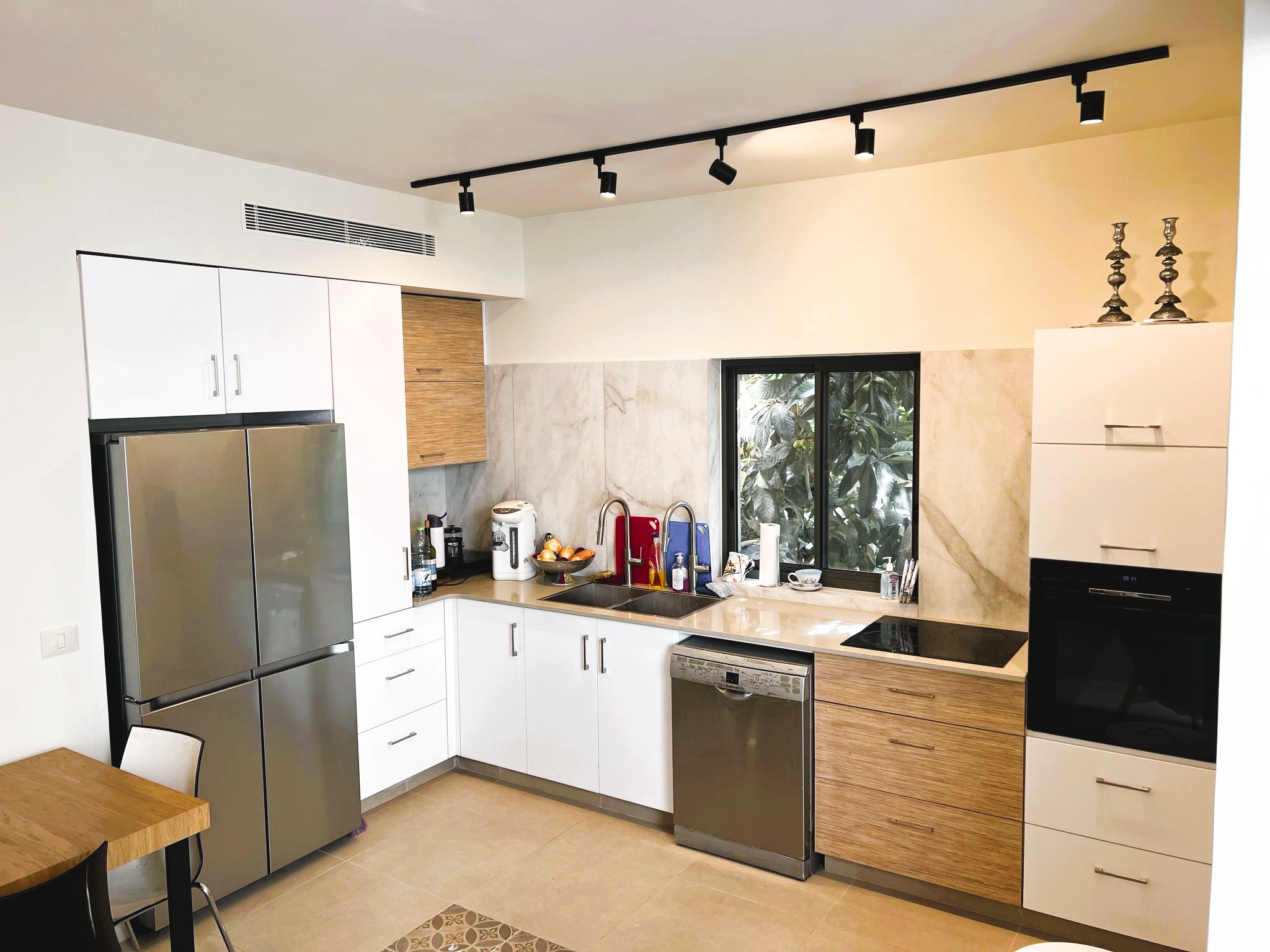 Old Katamon Garden Apartment